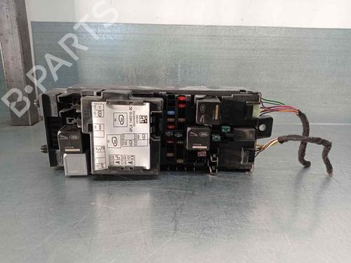 Used Fuse box LAND ROVER RANGE ROVER SPORT II (L494) 3.0 TDV6 4x4 (258 hp) 13906595