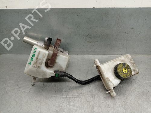 Brake master cylinder PEUGEOT 308 SW II (LC_, LJ_, LR_, LX_, L4_) 2.0 BlueHDi 150 | BP26605516M77 