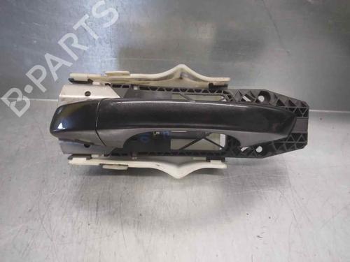 front-left-exterior-door-handle-skoda-superb-iii-3v3-20-tdi-2015-10225234 main image