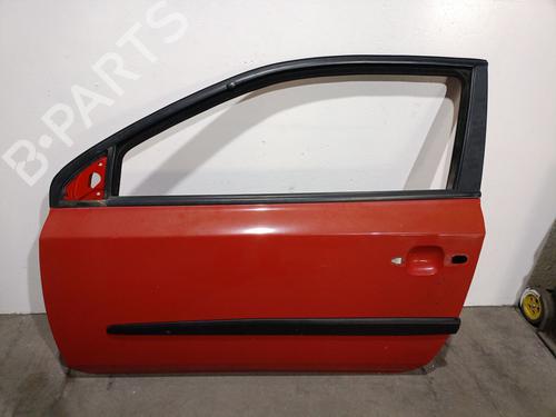 Used Left front door Left front door 31832254 31832254