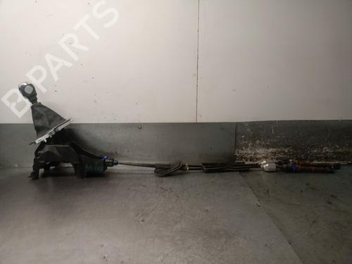 Used Gear lever RENAULT CAPTUR II (HF_) TCe 90 (HFM6) (91 hp) 30287778