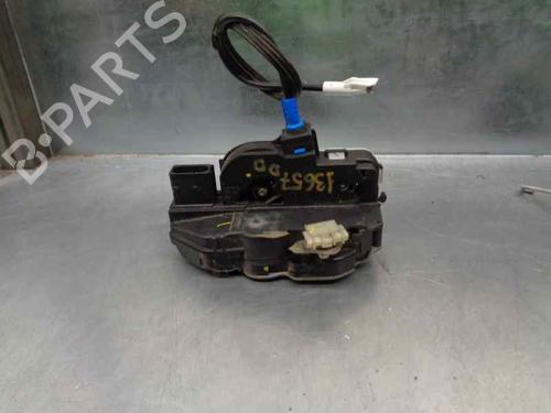 Used Front right lock OPEL ASTRA J (P10) 1.7 CDTI (68) (110 hp) 8125608