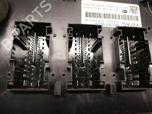 Electronic module AUDI Q3 (8UB, 8UG) 2.0 TDI | BP33325490M83 - Image 4