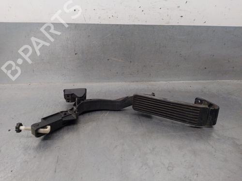 Pedal Pedal MERCEDES-BENZ CLK (C208) CLK 200 Kompressor (208.344) (163 hp) 35803464 35803464