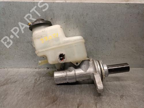 Used Brake master cylinder TOYOTA RAV 4 III (_A3_) 2.2 D (ALA35_) (150 hp) 23431013