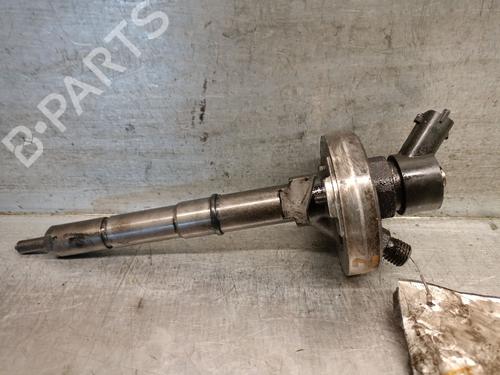 Inyector Inyector RENAULT MASTER II Van (FD) 3.0 dCi 140 (FD0T, FD0S, FD2T, FD3S, FD8S) (136 hp) 37464829 37464829