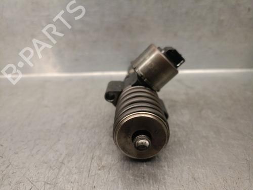 Injector VW TOURAN (1T1, 1T2) 2.0 TDI | BP25746085M100 