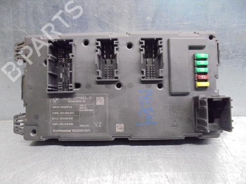 Used Fuse box BMW 3 (F30, F80) [2011-2018]  8411948