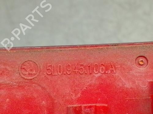 Rear bumper right light SKODA YETI (5L) 2.0 TDI | BP31838061C82