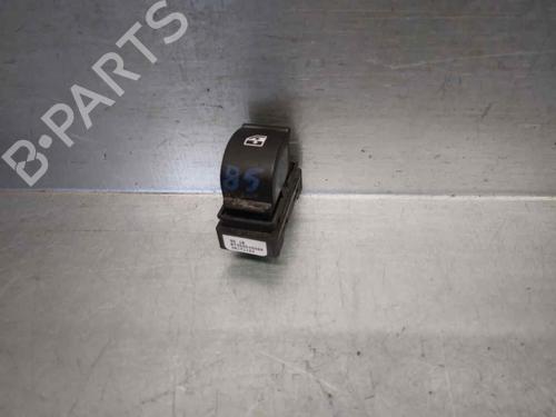 Used Right front window switch Right front window switch 11929560 11929560