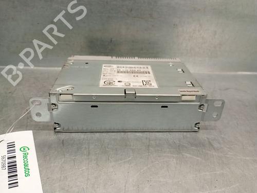 Used Radio PEUGEOT 2008 I (CU_) 1.2 THP 110 / PureTech 110 (110 hp) 29325009
