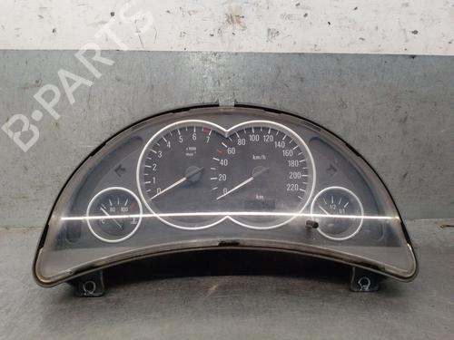 Used Instrument cluster Instrument cluster OPEL CORSA C (X01) 1.4 (F08, F68) (90 hp) 39880948 39880948