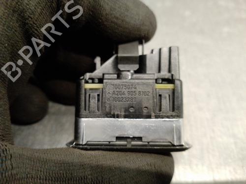 Left rear window switch MERCEDES-BENZ GLA-CLASS (X156) GLA 200 CDI / d (156.908) | BP18119310I29 