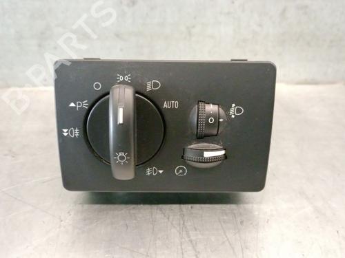 Used Headlight switch FORD KUGA I 2.0 TDCi (140 hp) 27442125