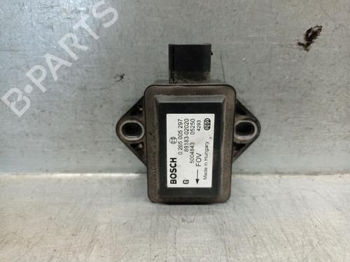 Used Electronic sensor TOYOTA COROLLA Verso (ZER_, ZZE12_, R1_) 2.2 D-4D (AUR10_, AUR10R) (136 hp) 27867503