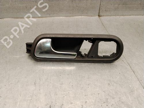 Used Front left interior door handle Front left interior door handle 38444538 38444538