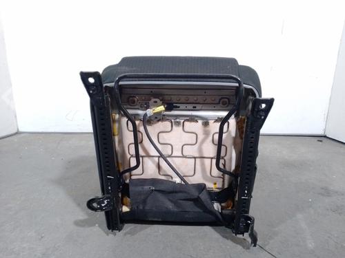 Right front seat TOYOTA COROLLA (_E12_) 1.6 VVT-i (ZZE121_, ZZE121R) | BP25774778C16 