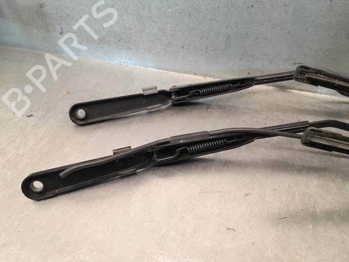 Front windshield wiper arm IVECO DAILY V Van 35C15 V, 40C15 V, 45C15 V, 50C15 V, 60C15 V,65C15 V | BP37184028C143 - Image 3