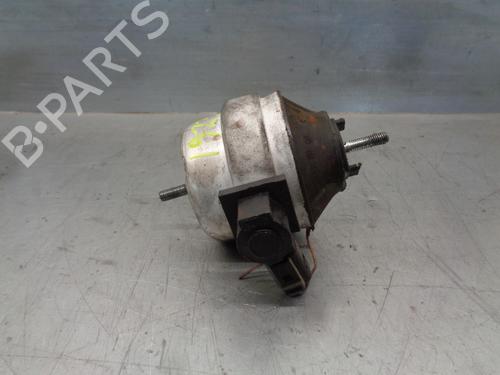 Used Engine mount VW PASSAT B5.5 Variant (3B6) 2.5 TDI (150 hp) 16766888