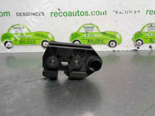 Used Tailgate lock LAND ROVER DISCOVERY III (L319) 2.7 TD 4x4 (190 hp) 5252315