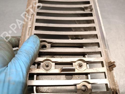 Grille VOLVO S40 I (644) 1.8 | BP23392378C40 