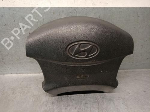 driver-airbag-hyundai-trajet-fo-1999-2000-2001-2002-2003-2004-2005-2006-2007-2008-30933777 main image