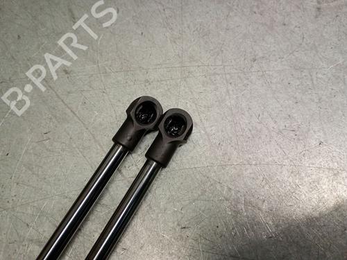 Tailgate lift support VW GOLF VIII (CD1, DA1) 1.5 eTSI | BP31905245C138 - Image 3