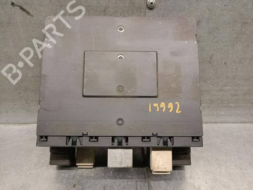 Fuse box VW GOLF V (1K1) 1.4 TSI | BP39588981E1 - Image 2