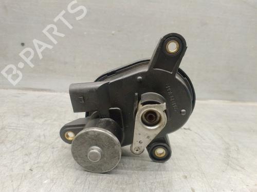 Used Throttle body MERCEDES-BENZ C-CLASS (W203) C 270 CDI (203.016) (170 hp) 28795407
