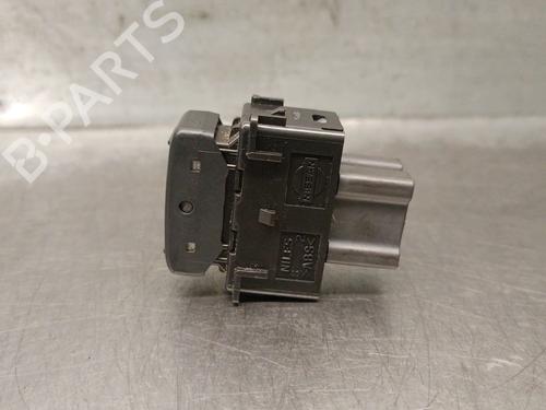 Switch NISSAN MAXIMA / MAXIMA QX V (A33) 2.0 V6 24V | BP38511765I30 - Image 2