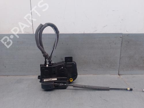 Używane Zamek drzwi przednich lewych HYUNDAI ix35 (LM, EL, ELH) 1.6 (135 hp) 27405606