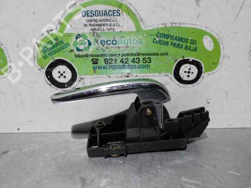 Used Front right interior door handle Front right interior door handle 3215663 3215663