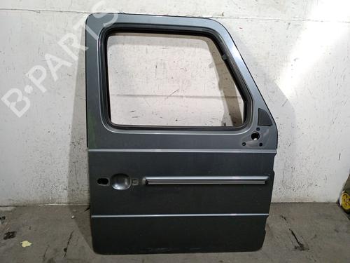 Used Right front door MERCEDES-BENZ G-CLASS (W463) G 500 (463.260, 463.261) (422 hp) 27327398