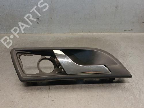 Used Front right interior door handle Front right interior door handle 36996198 36996198