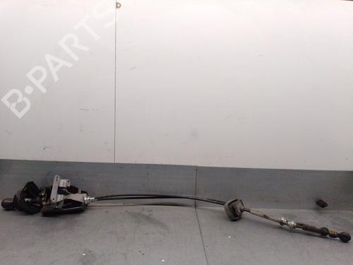 Used Gear lever RENAULT TRAFIC II Bus (JL) 2.0 dCi 115 (JL00, JL01, JL0H, JL0M, JL0U) (114 hp) 30966345
