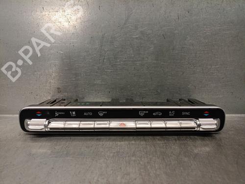 Used Climate control MERCEDES-BENZ CLA Shooting Brake (X118) CLA 200 (118.687) (163 hp) 25240289