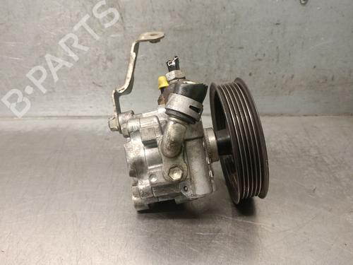 Used Steering pump TOYOTA COROLLA Verso (ZER_, ZZE12_, R1_) 1.8 (ZNR11_, ZNR11R) (129 hp) 32517106