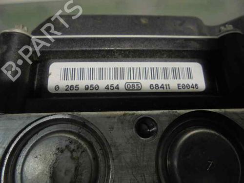 ABS pump RENAULT SCÉNIC II (JM0/1_) 1.5 dCi (JM1E, JM16) | BP2123929M43 
