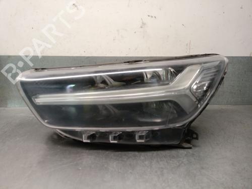 Used Left headlight VOLVO XC40 (536) D4 AWD (190 hp) 30435709