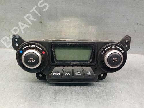 Used Climate control KIA CERATO I Saloon (LD) 2.0 CRDi (112 hp) 30525516