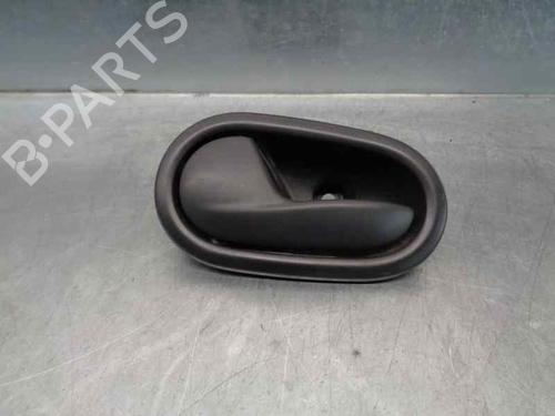 Venstre bak invendig håndtak DACIA SANDERO II 1.0 SCe 75 (B8JC, B8JD) (73 hp) 7645082
