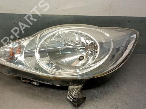 Venstre forlygte PEUGEOT 107 (PM_, PN_) 1.0 (68 hp) 32667184