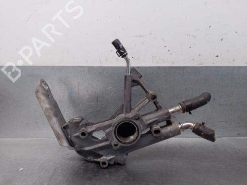 Used Engine mount Engine mount VW CRAFTER Van (SY_, SX_) 2.0 TDI FWD (SYB, SYC, SYD) (102 hp) 33399971 33399971