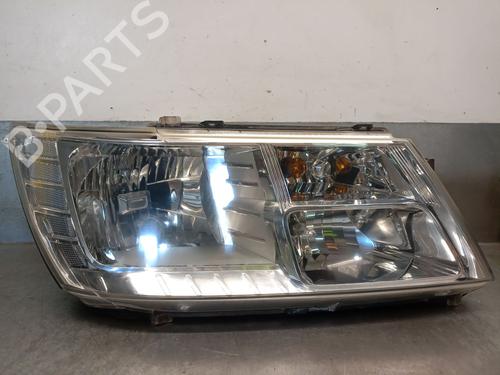 Used Right headlight Right headlight 37421708 37421708