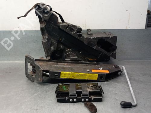 Used Jack Kit PORSCHE CAYENNE (9PA) 3.2 (250 hp) 28088572