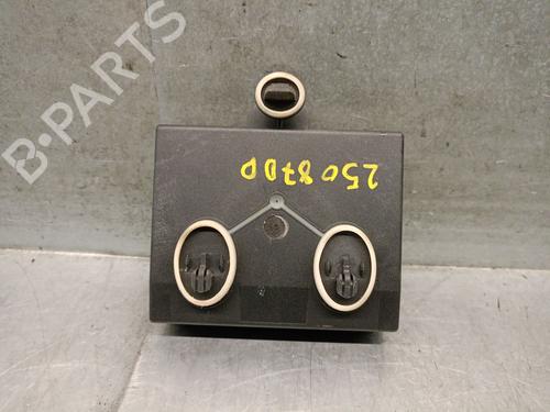 Dør styreenhet Dør styreenhet VW GOLF VII (5G1, BQ1, BE1, BE2) 1.6 TDI (110 hp) 33799751 33799751