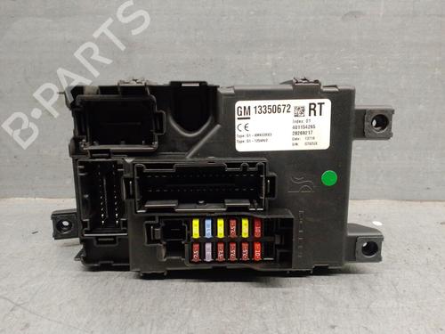 Used Fuse box OPEL CORSA D (S07) 1.2 (L08, L68) (86 hp) 31026327