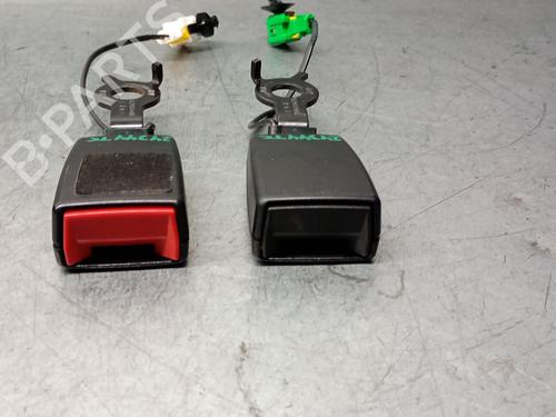 Seat buckle CITROËN C5 AIRCROSS (A_) 1.2 PureTech 130 (ARHNSJ) | BP31966580I32