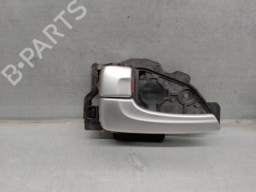 Used Front left interior door handle Front left interior door handle 16063171 16063171