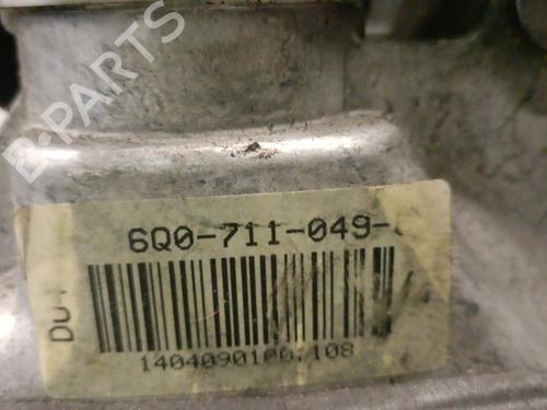 Gear lever AUDI A1 Sportback (8XA, 8XF) 1.6 TDI | BP31719069M90 